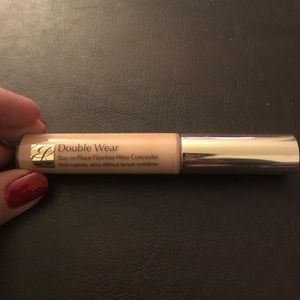 Estée Lauder Double Wear Concealer